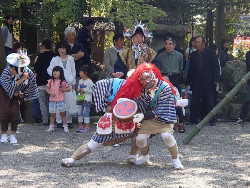 写真：下新川神社のかんこの舞