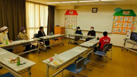 写真：トルコ・守山 創作料理の試作と懇談会の様子6