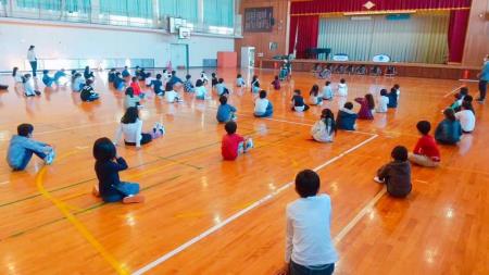 写真：パラスポーツ体験授業の様子3