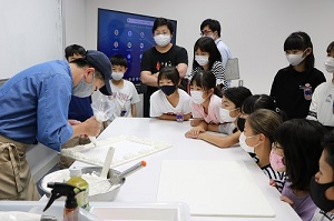 写真：沼本　学洋氏の授業の様子