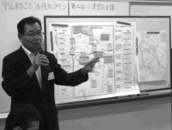 写真：第4回学区別会議の様子（小津学区）