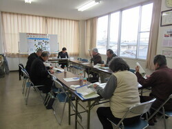 写真：2月8日会議の様子
