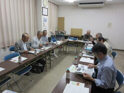 写真：9月28日会議風景